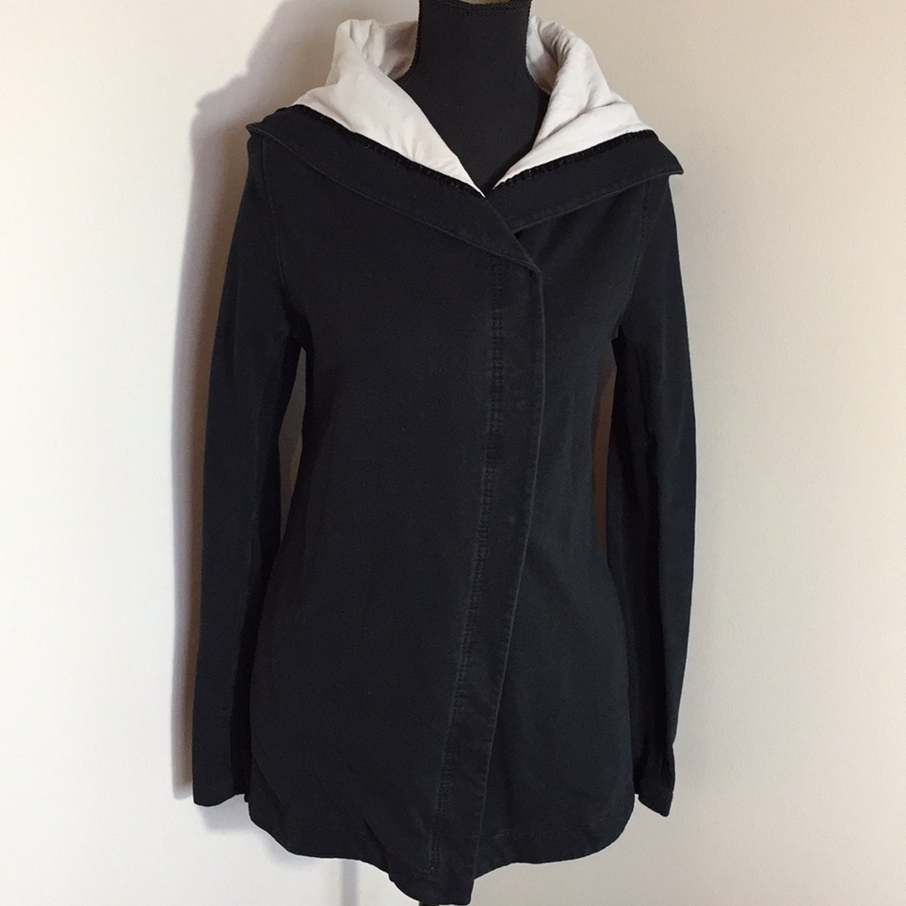 LULULEMON awareness wrap